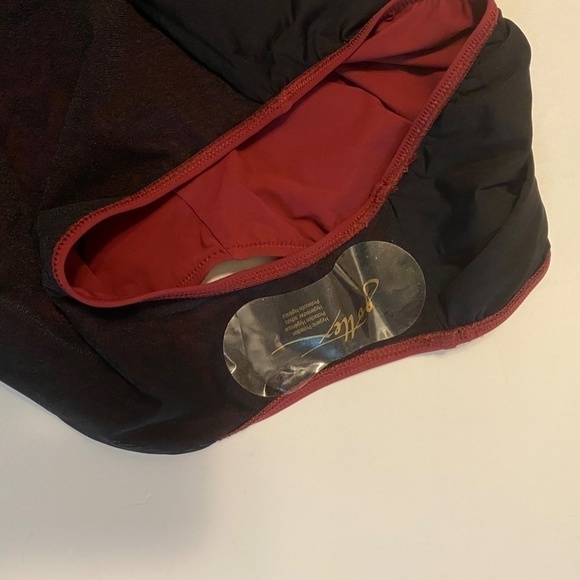 NWT- Gottex One Piece Swim Suit- Wine-Size 12 - Picture 11 of 13